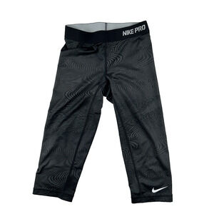 NIKE PRO Dri-fit Capri Training Yoga Pants Leggings Womens Size XS Black Fitted